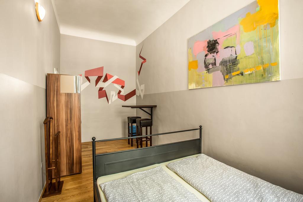 Standard Double Room with Shared Bathroom,253346965:JPEG